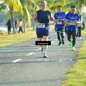 Runner Photo 6107593