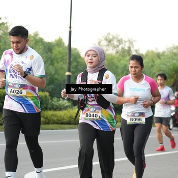 Runner Photo 6107604