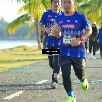 Runner Photo 6107606