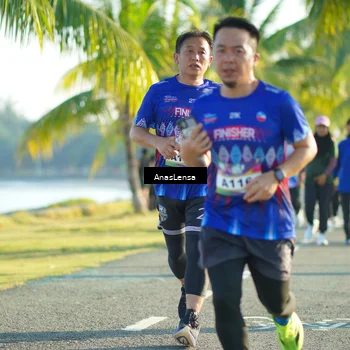 Runner Photo 6107614