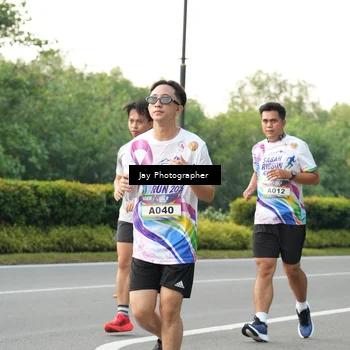 Runner Photo 6107619