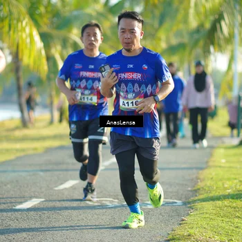 Runner Photo 6107625