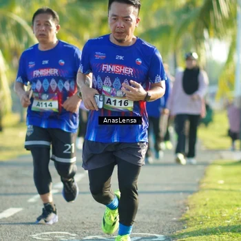Runner Photo 6107642