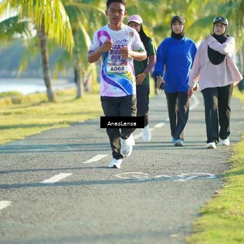 Runner Photo 6107660