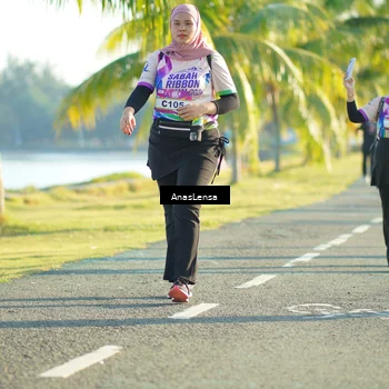 Runner Photo 6107846