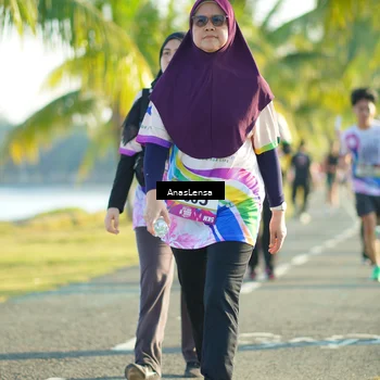 Runner Photo 6107858