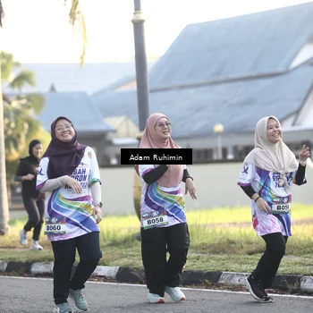 Runner Photo 6107865