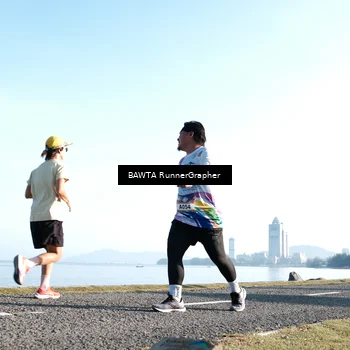 Runner Photo 6107873