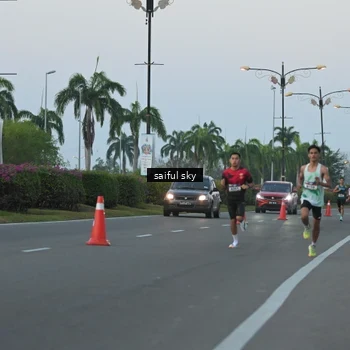 Runner Photo 6107908