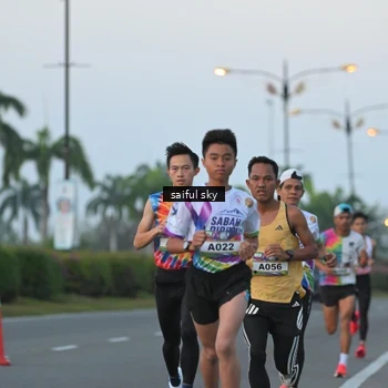 Runner Photo 6107914
