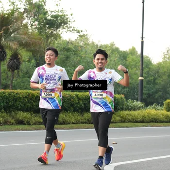 Runner Photo 6107944