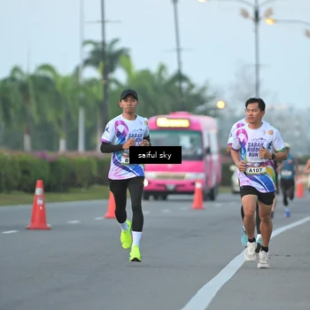 Runner Photo 6107955
