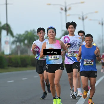 Runner Photo 6107998