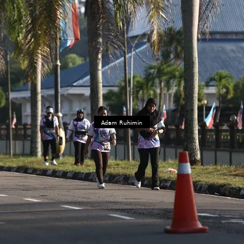 Runner Photo 6108001