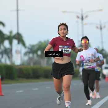 Runner Photo 6108004