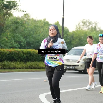 Runner Photo 6108014