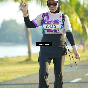 Runner Photo 6108070