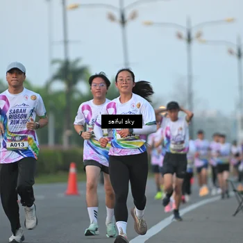 Runner Photo 6108073