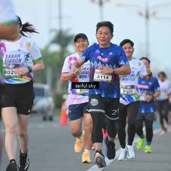 Runner Photo 6108099