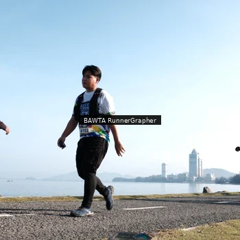 Runner Photo 6108101