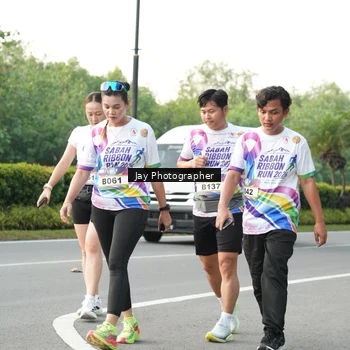 Runner Photo 6108117