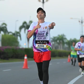 Runner Photo 6108122