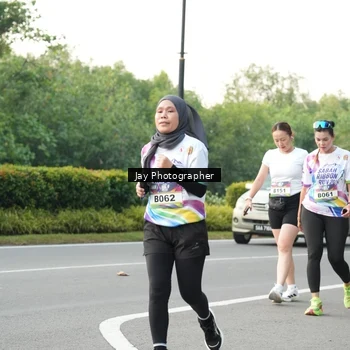 Runner Photo 6108134