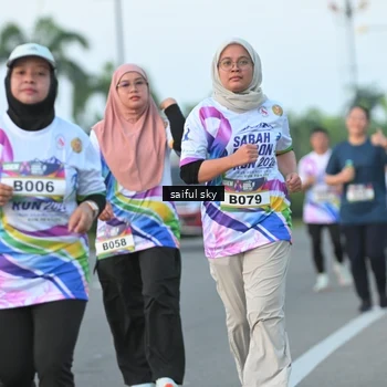 Runner Photo 6108297