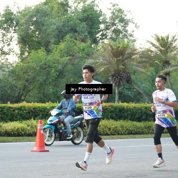 Runner Photo 6108299