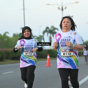 Runner Photo 6108343