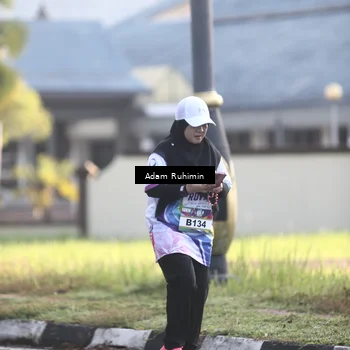 Runner Photo 6108347
