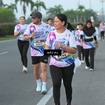Runner Photo 6108358