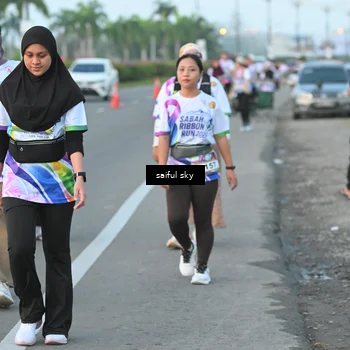 Runner Photo 6108363