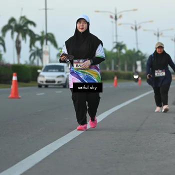 Runner Photo 6108469