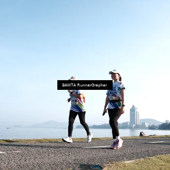 Runner Photo 6108471