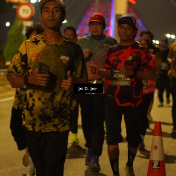 Runner Photo 6108667