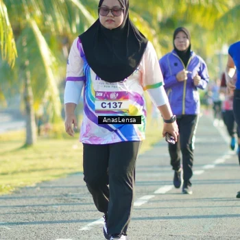 Runner Photo 6108914