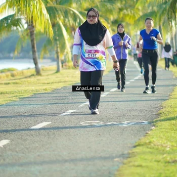 Runner Photo 6108921
