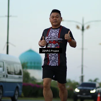 Runner Photo 6108940