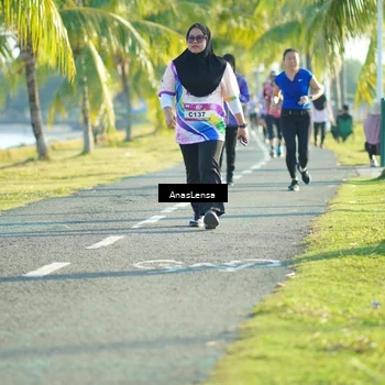 Runner Photo 6108941