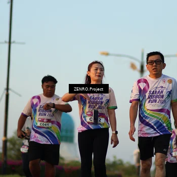 Runner Photo 6109023