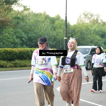 Runner Photo 6109027