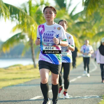 Runner Photo 6109035