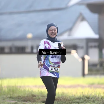Runner Photo 6109141
