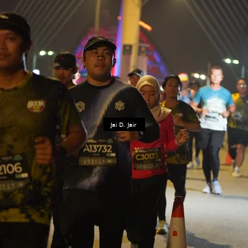 Runner Photo 6109171