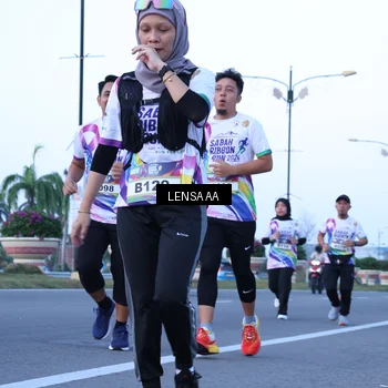 Runner Photo 6109471