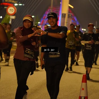 Runner Photo 6109714