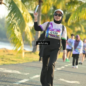 Runner Photo 6109997