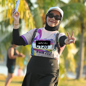 Runner Photo 6110005