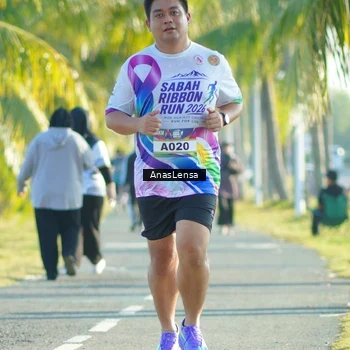 Runner Photo 6110052